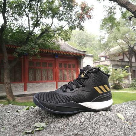 罗斯8代球鞋，战意再起