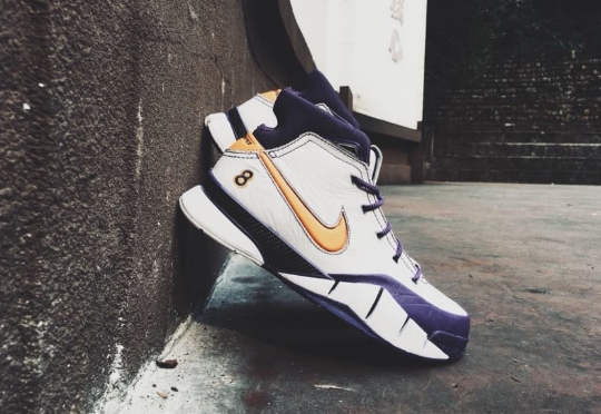 Zoom Kobe 1 Protro，夏天是篮球的季节。