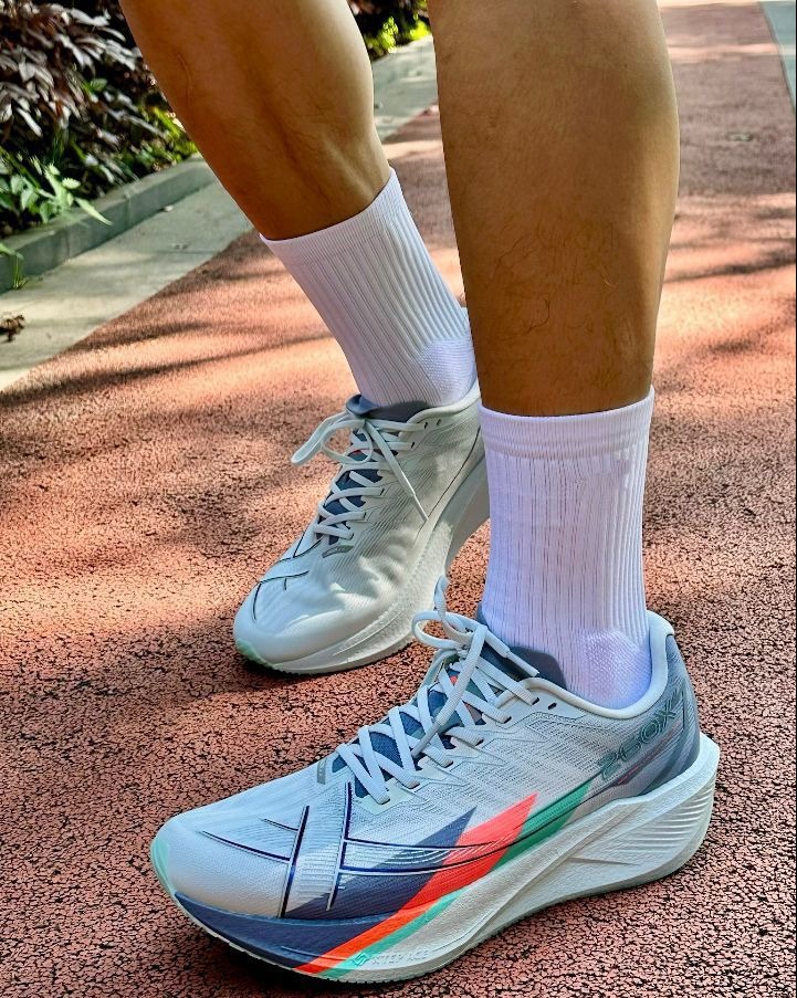 4开跑鞋，你会怎么选呢❓❓❓❓