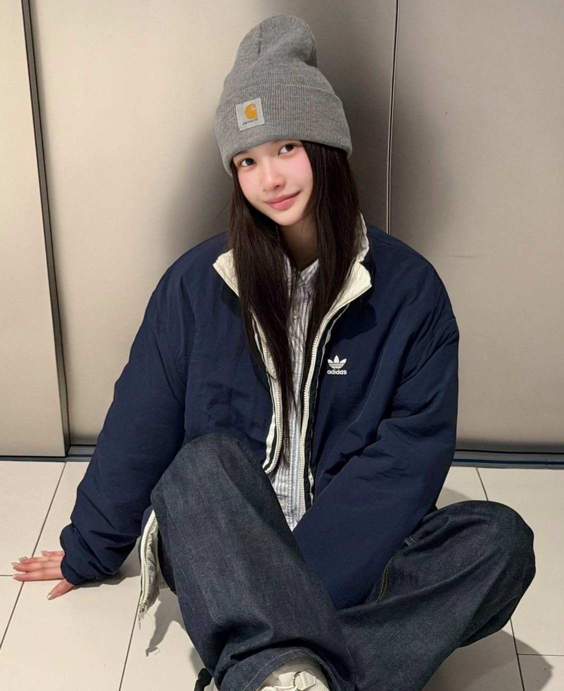 保命穿搭|阿迪棉服+厚底靴保暖时尚