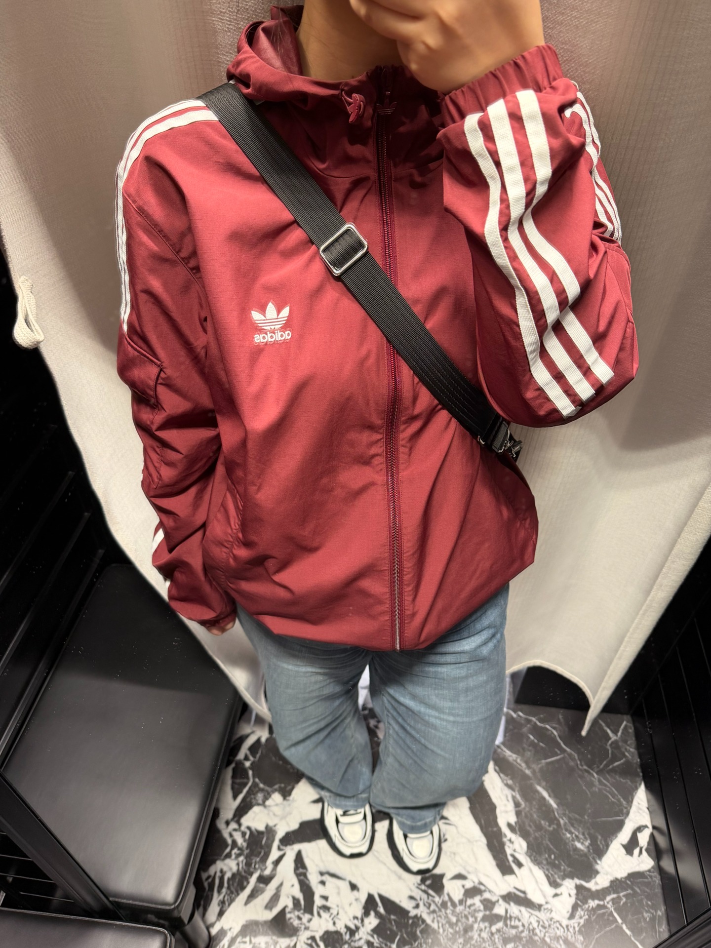 🌸春天太适合穿成这样出街啦！变身阿迪女孩
