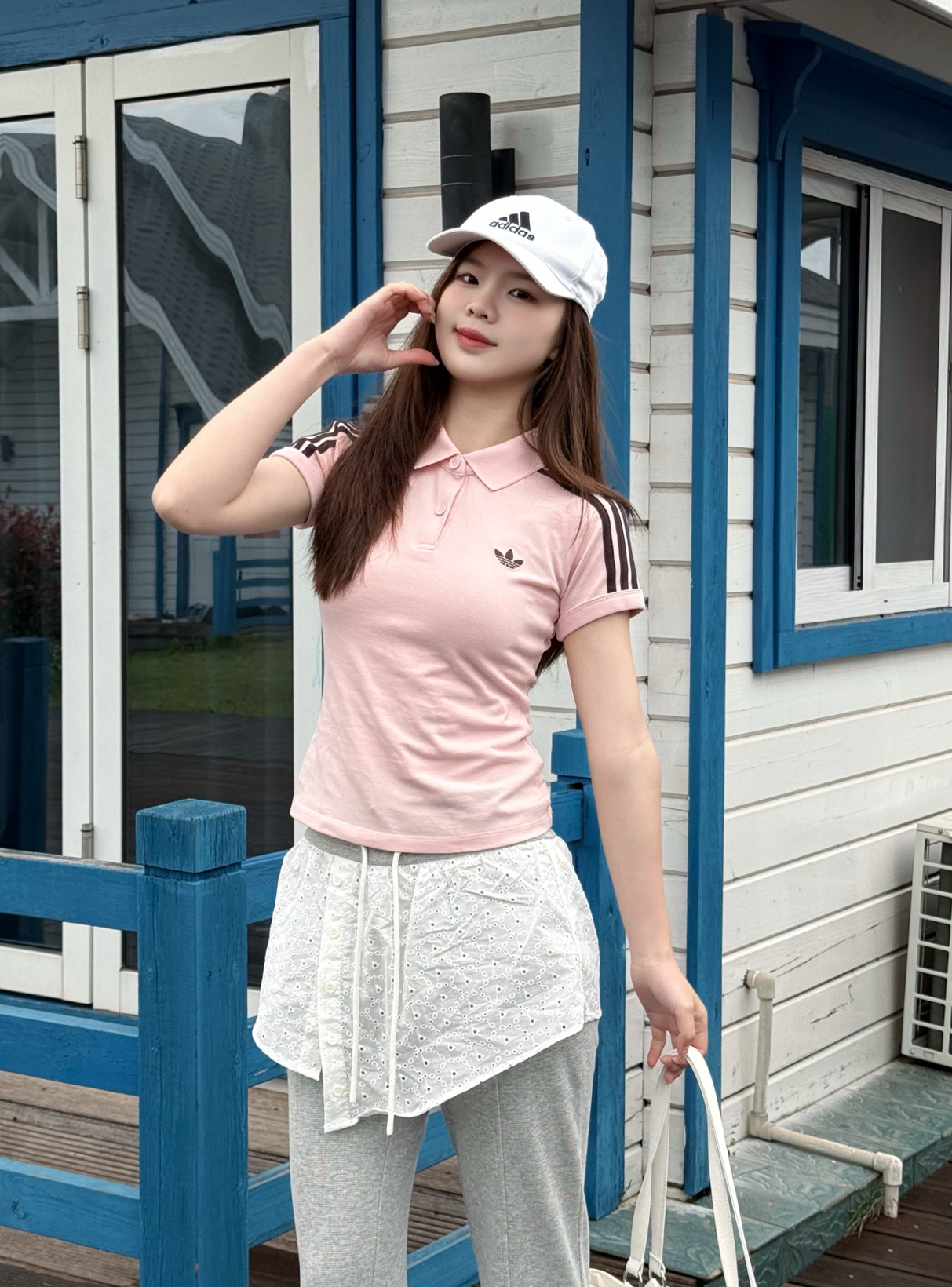 甜妹日常穿搭🎀粉Polo+灰喇叭裤太减龄啦~