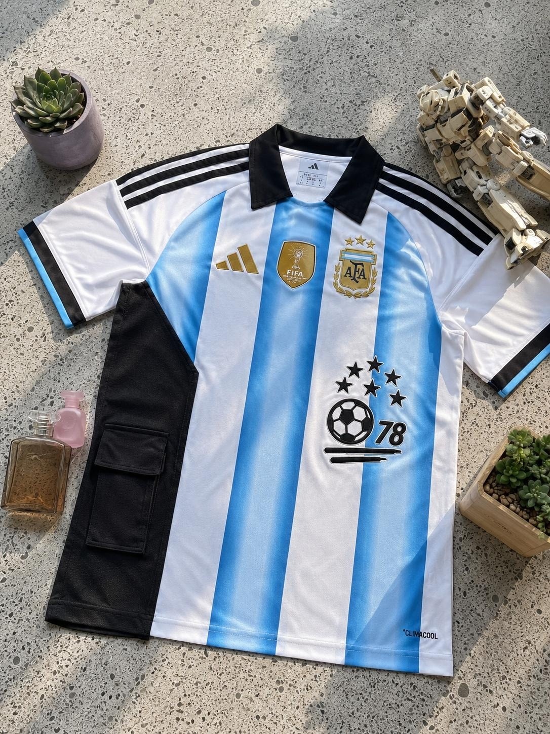 复古蓝白球衣太香！运动街头双场景适配⚽️