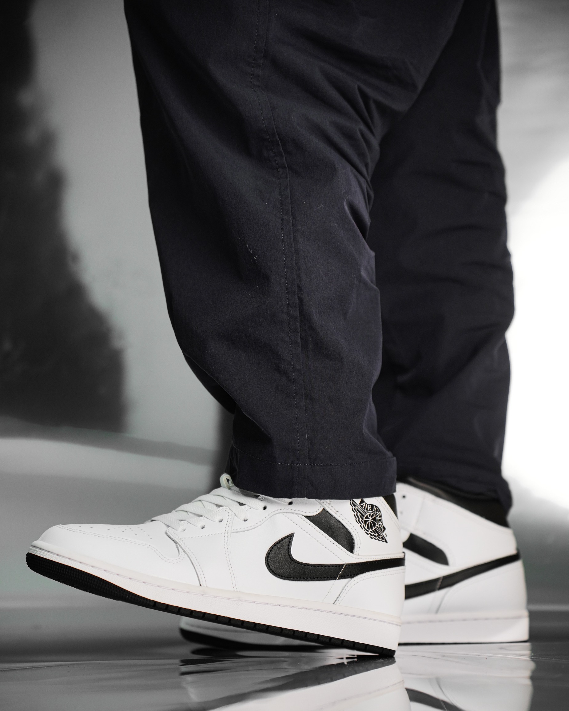 高级感白熊猫『Air Jordan 1』上脚还挺酷！