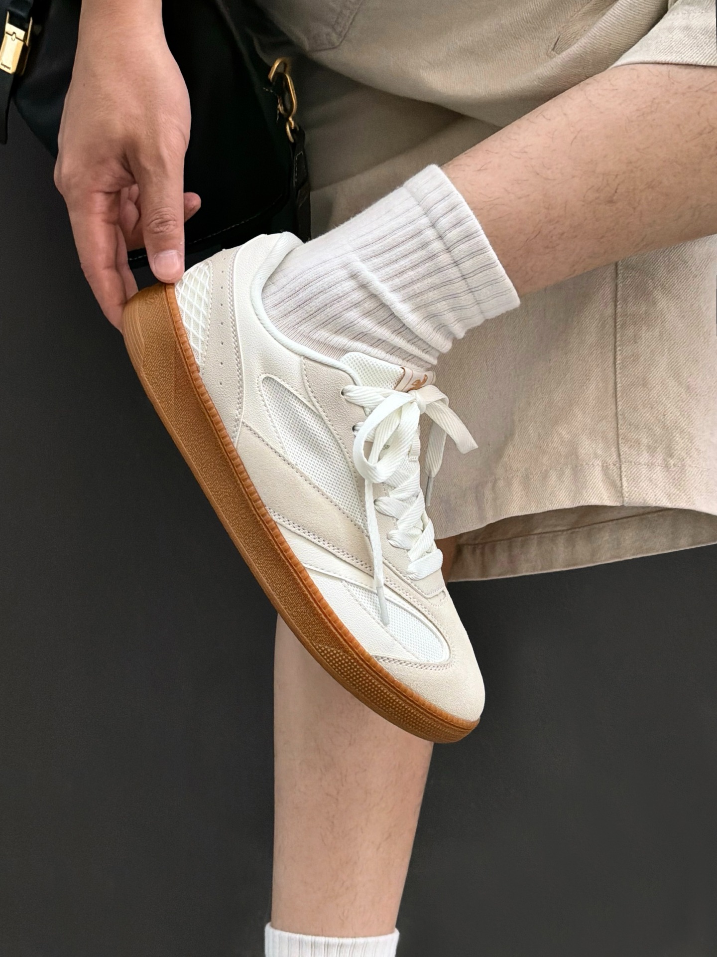 日常出街百搭小白鞋👟