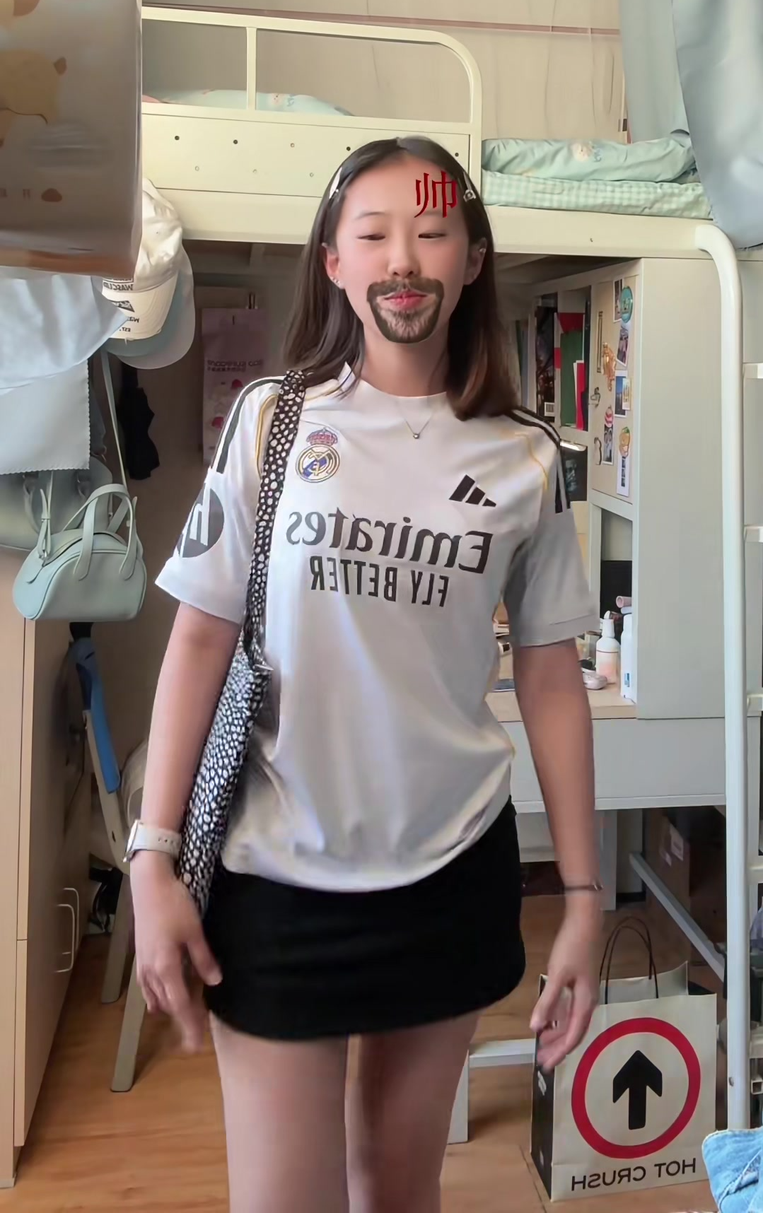 皇马球衣真神🖤🖤🤍