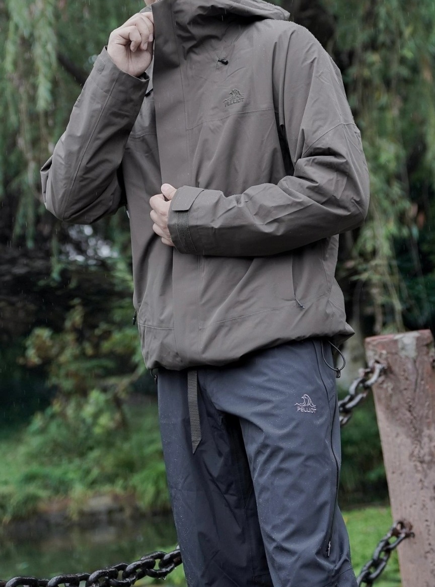 与秋雨的第一次相遇 还好我有伯希和