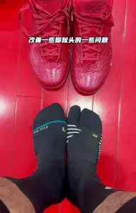 你也成“尖头MAN”了❓这双袜子有点东西❗️