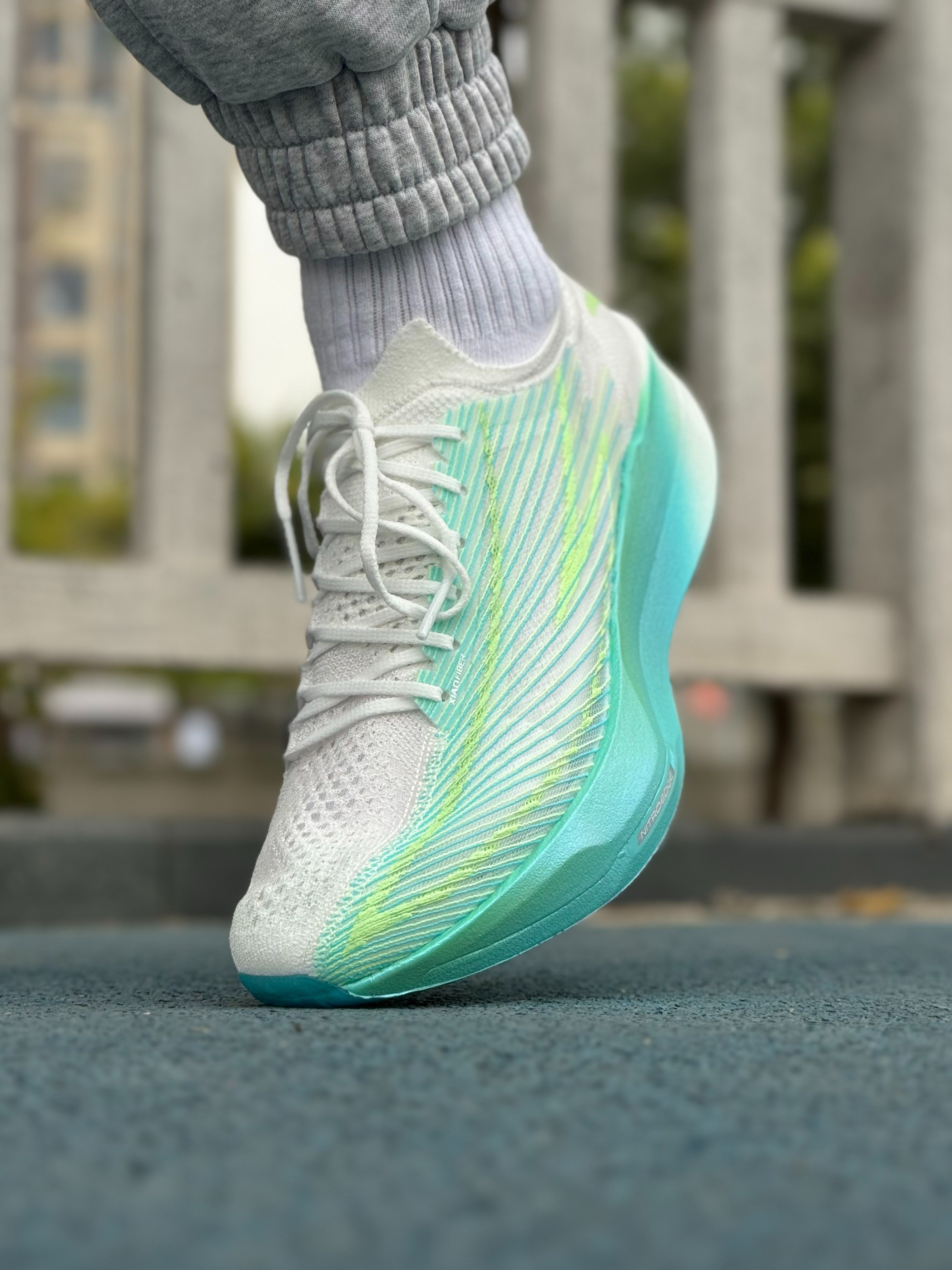 贝克勒都爱不释脚的G9,实际感受到底如何?