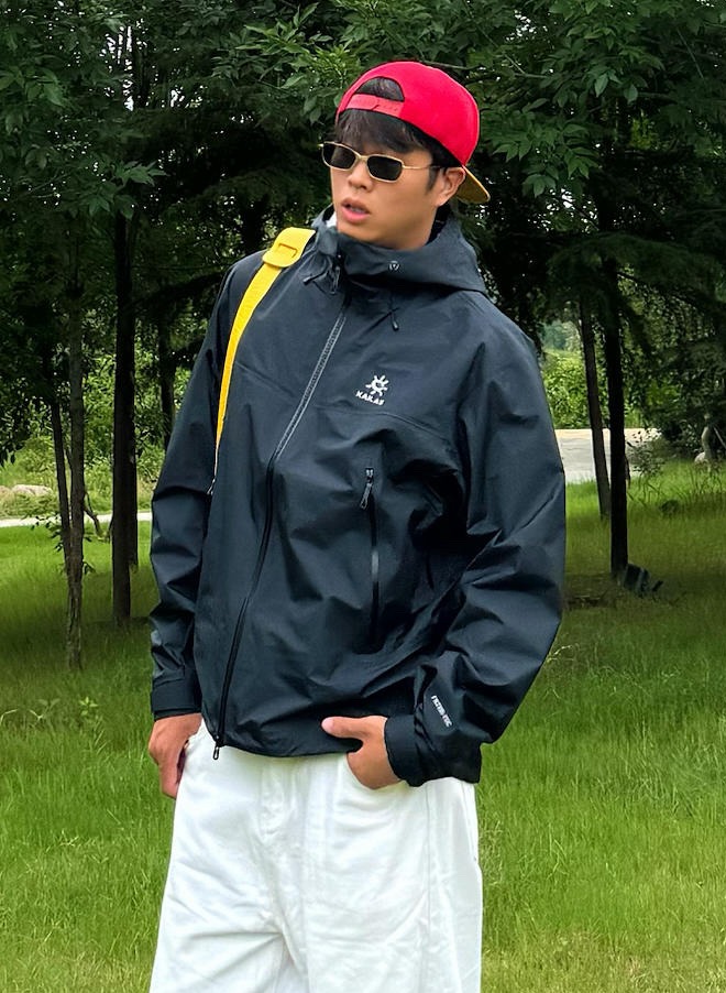 不挑身材的冲锋衣搭配 高个子穿超利落