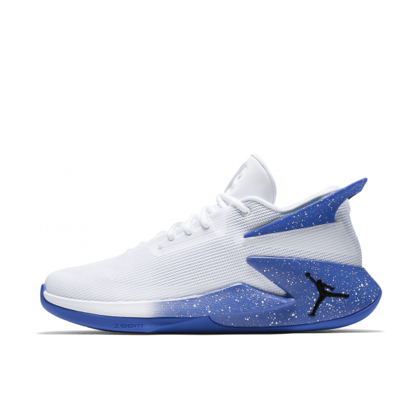 推荐商品：Jordan Fly Lockdown 篮球鞋 缓震耐磨防滑轻便实战 White Hyper Royal 白蓝泼墨
