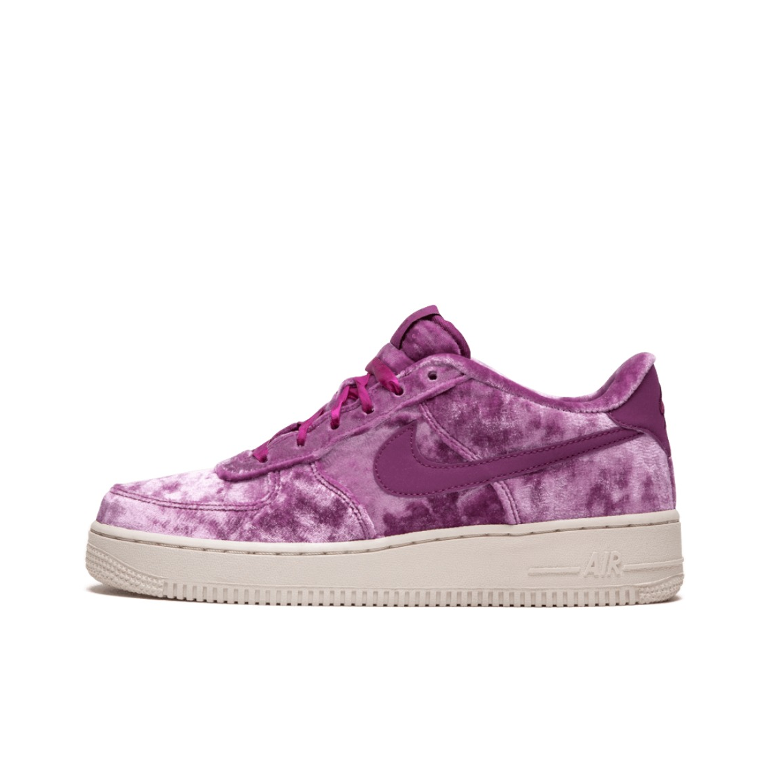 推荐商品：Nike Air Force 1 空军一号 板鞋 轻便舒适百搭耐磨防滑复古 Tea Berry Purple White  粉紫丝绒