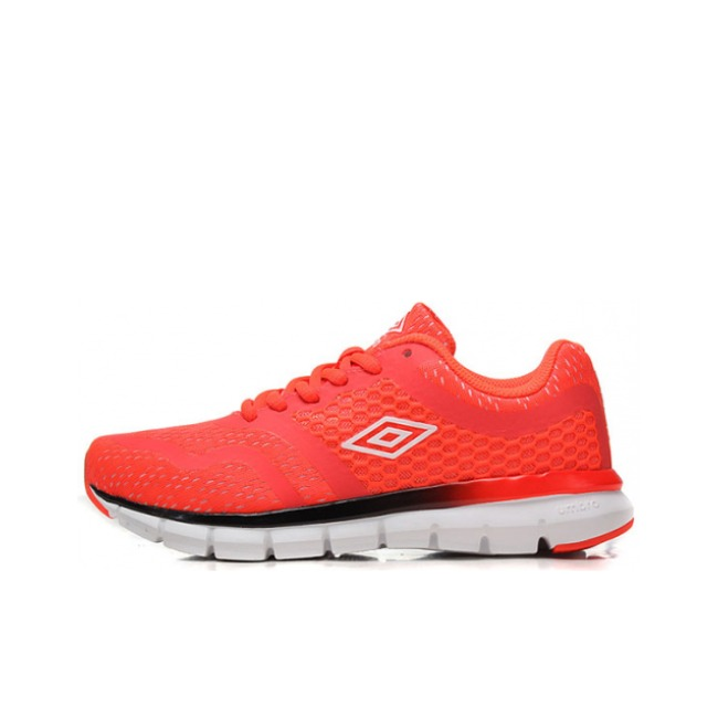 Umbro 软底休闲网面轻便跑鞋 UCB90706