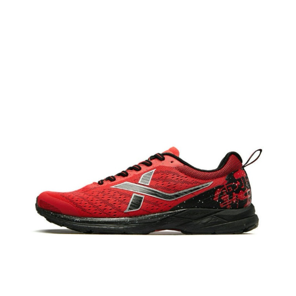 特步 耐磨减震轻便跑鞋 982319110335