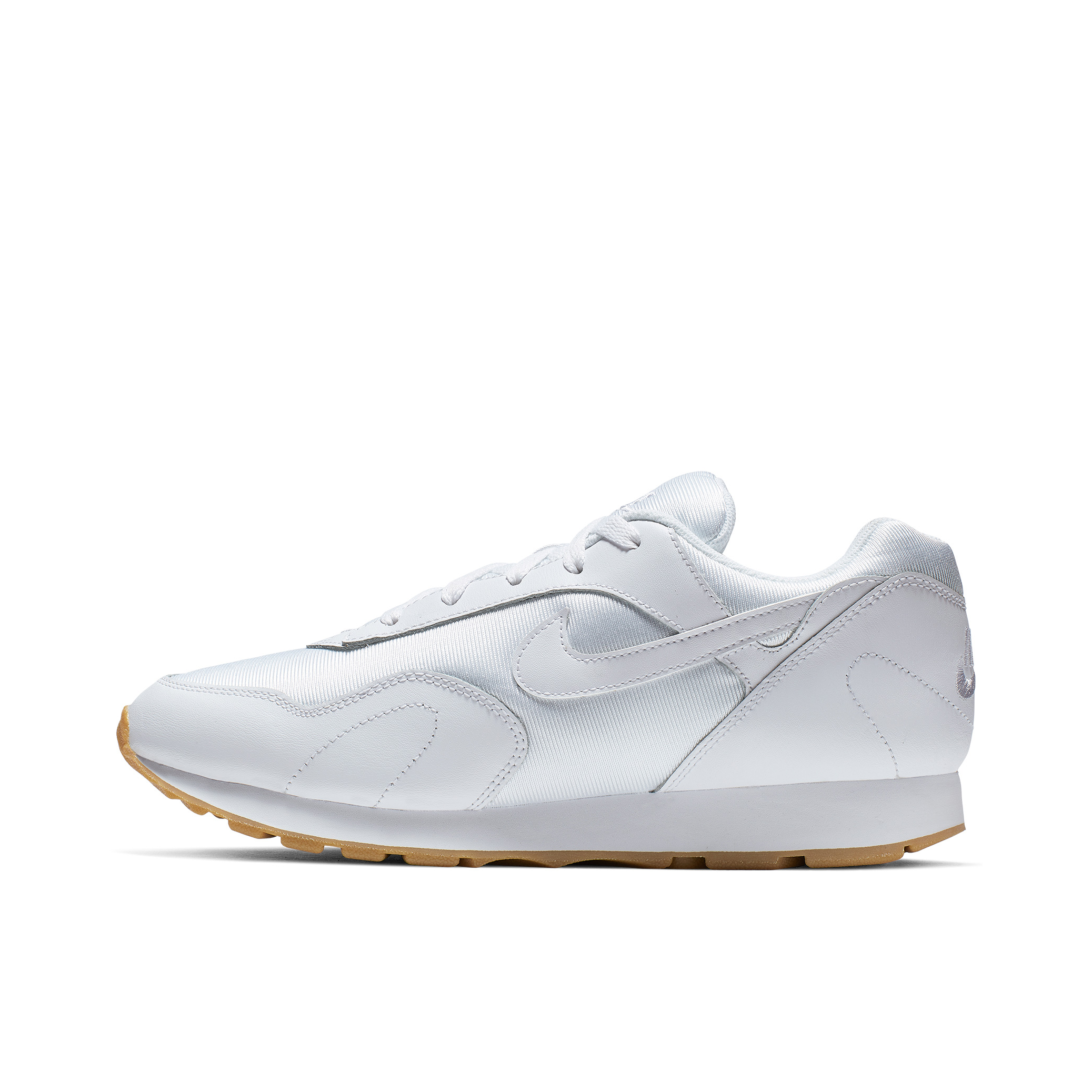 推荐商品：Nike Outburst OG 减震轻便 防滑耐磨 低帮 舒适百搭 复古简约 跑鞋 White Gum 白生胶