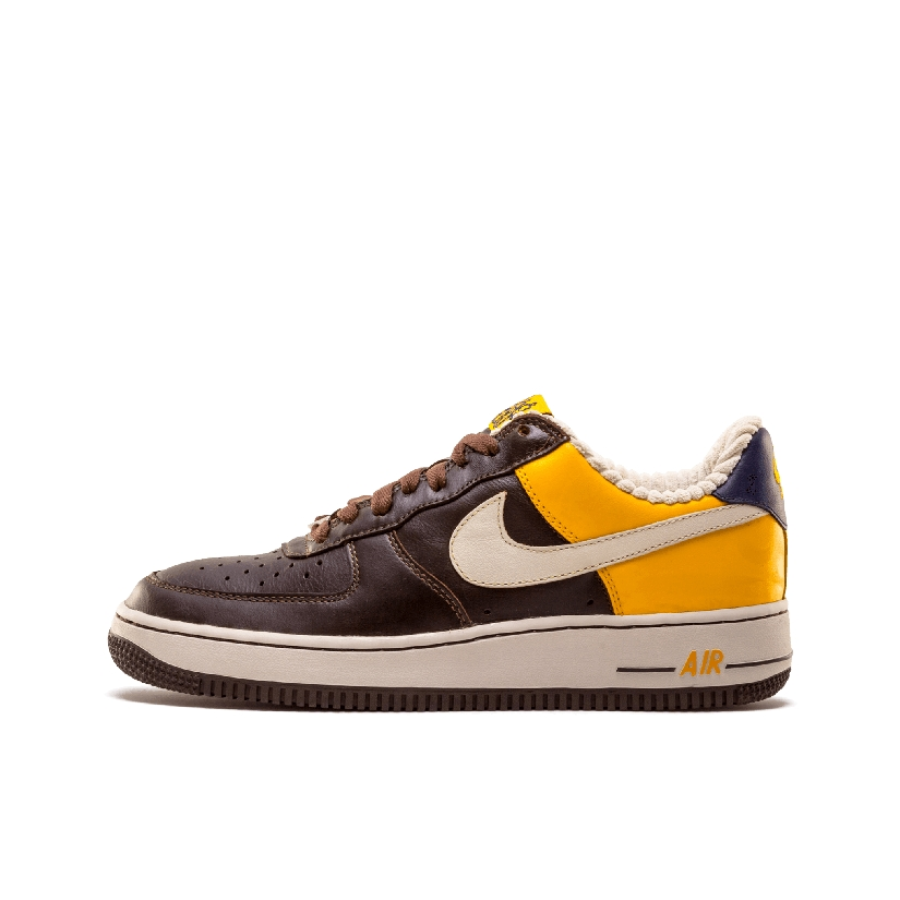 推荐商品：Nike Air Force 1 空军一号 板鞋 轻便舒适百搭耐磨防滑复古 Rens 棕黄色