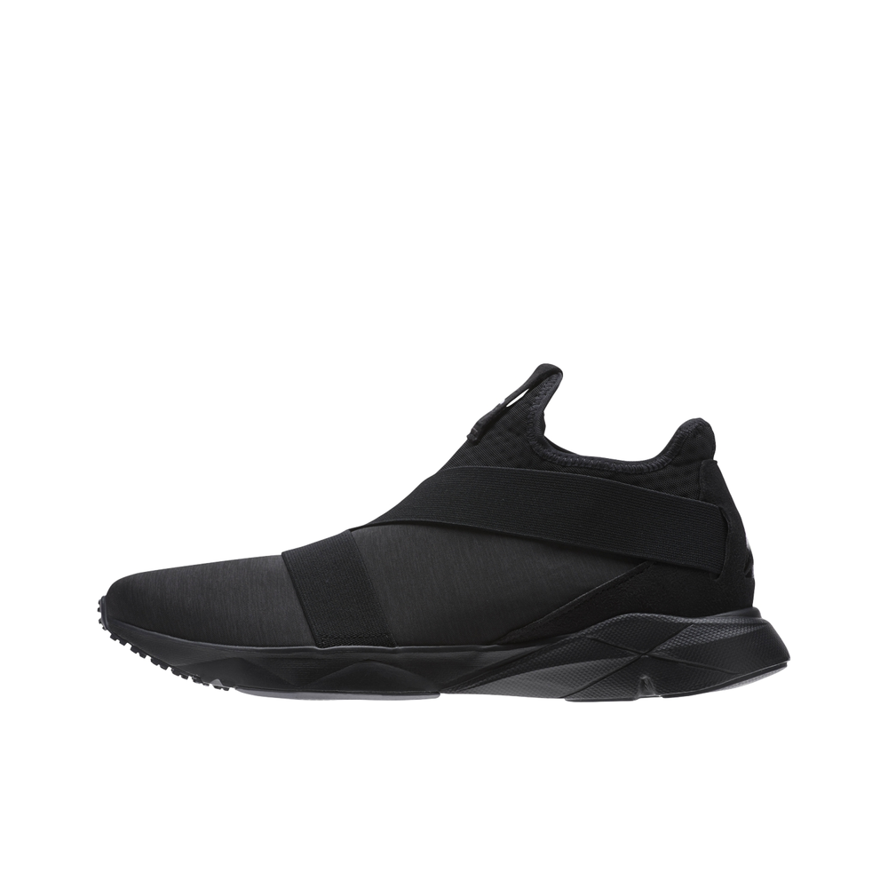 推荐商品：Reebok/锐步 Supreme Strap 舒适 耐磨 跑鞋 Black 黑色