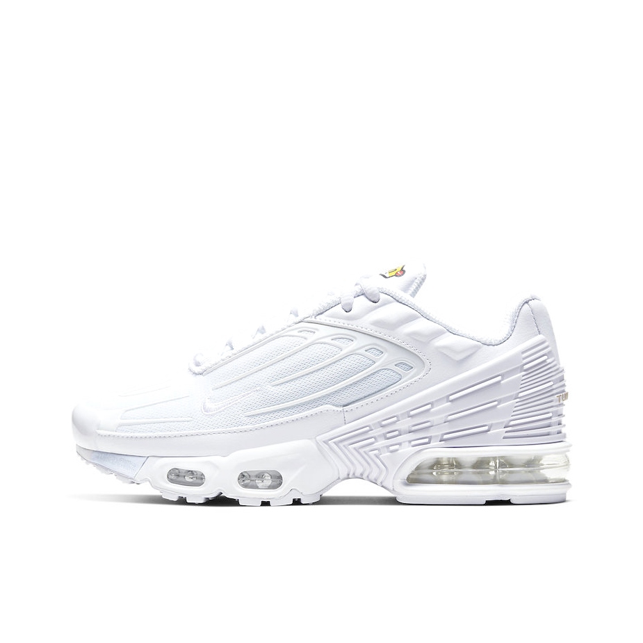推荐商品：Nike Air Max Plus 3 跑鞋 防滑耐磨织物合成革 Triple White 纯白