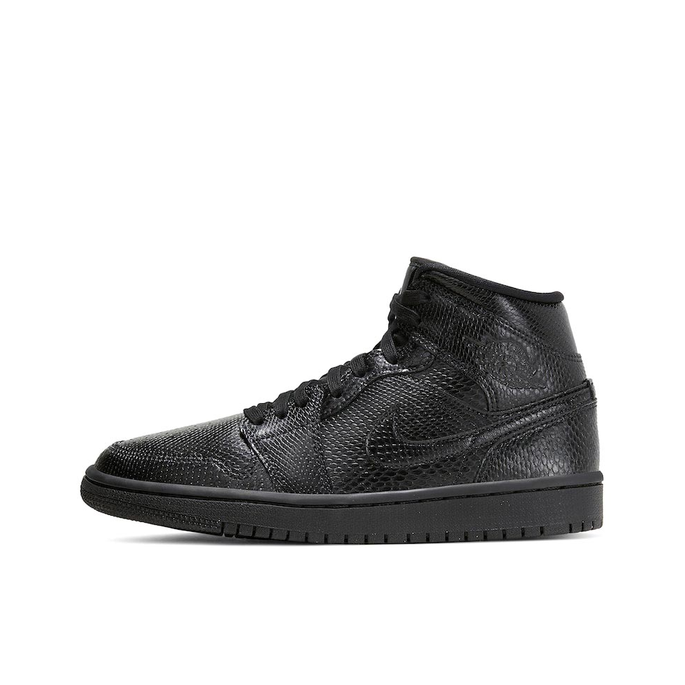 推荐商品：Air Jordan 1 板鞋 运动休闲鞋 复古潮流支撑合成革 Black Snakeskin 中帮/黑色/蛇鳞纹