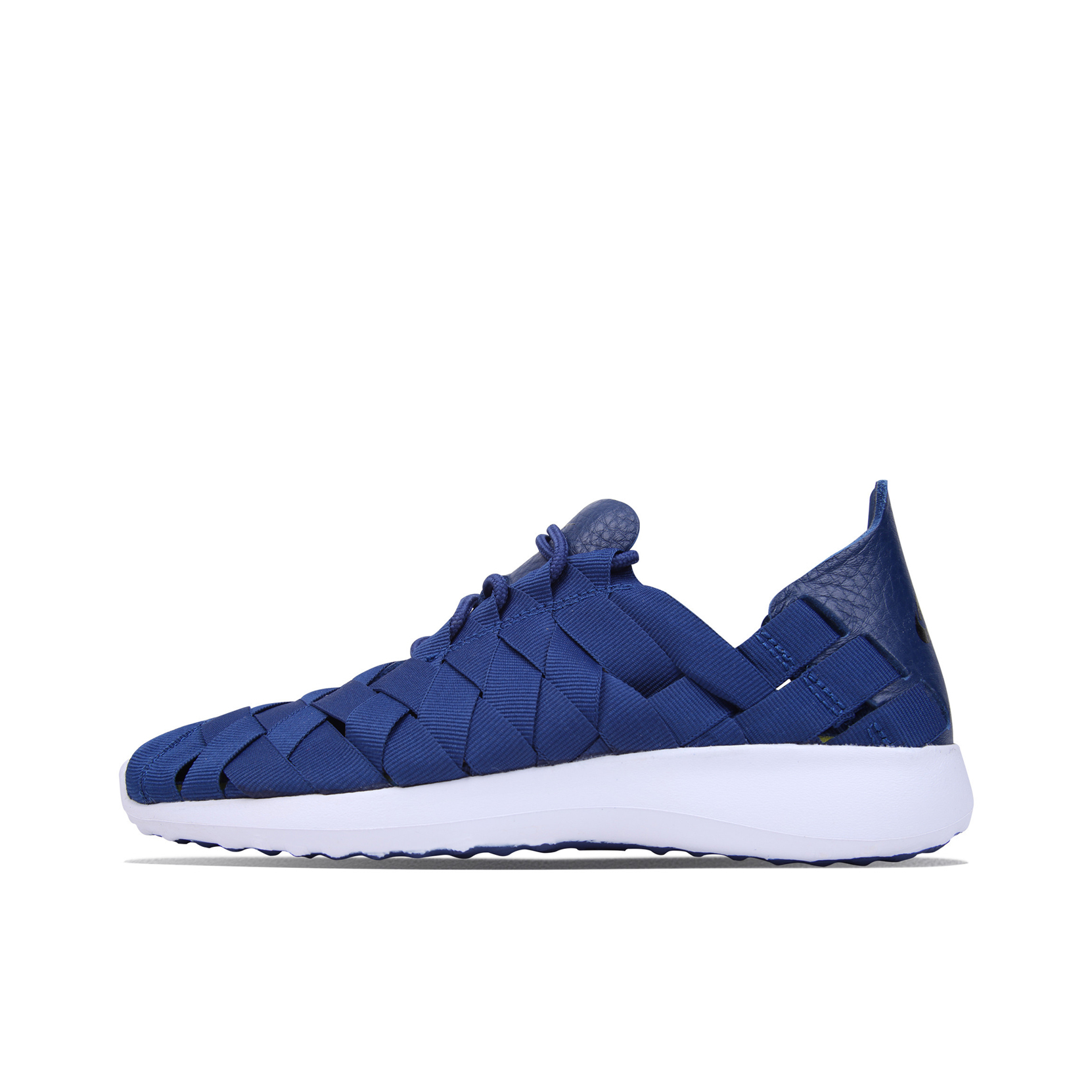 推荐商品：Nike Juvenate Woven 耐磨防滑 透气 运动休闲鞋 蓝色/白色