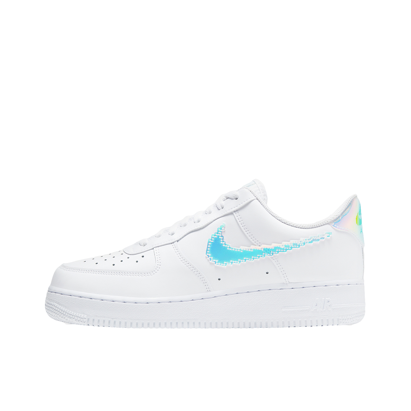 推荐商品：Nike Air Force 1 空军一号 板鞋 轻便舒适百搭耐磨防滑复古 Iridescent Pixel 低帮/白色/彩虹像素