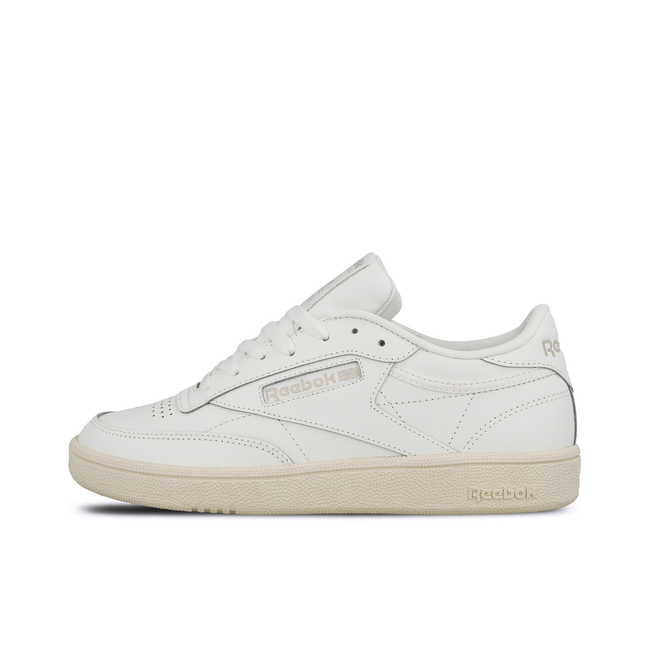 推荐商品：Reebok/锐步 Club C 潮流复古 百搭 舒适轻便 防滑耐磨 运动 T头 板鞋 White 白灰