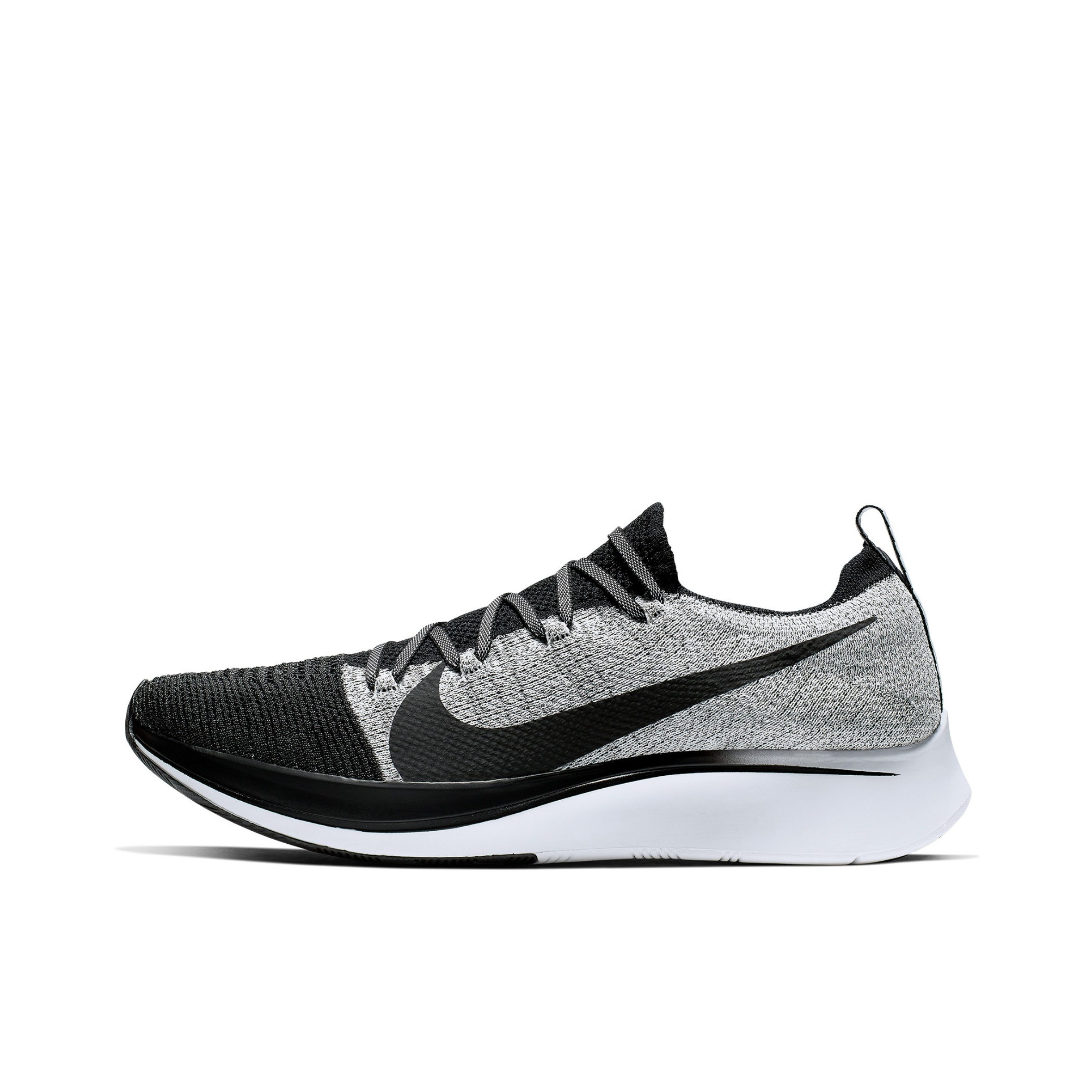 推荐商品：Nike Zoom Fly Flyknit 跑鞋 防滑耐磨舒适透气轻便缓震编织织物气垫泡棉马拉松 Black/Grey/White 黑灰拼接