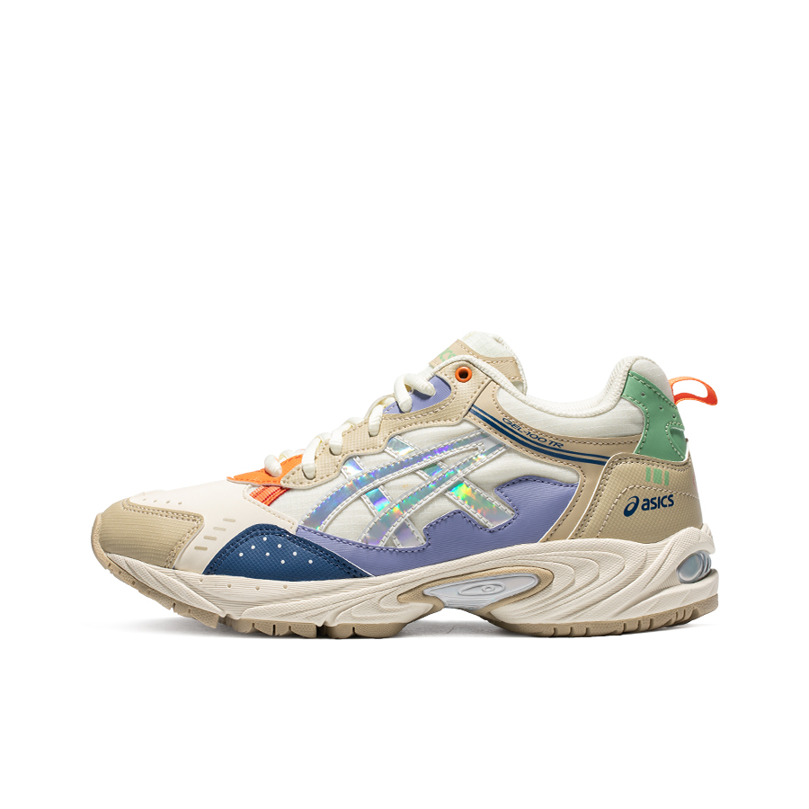 推荐商品：Asics/亚瑟士 GEL-100 TR 防滑耐磨 回弹缓震 增高 时尚复古 透气 运动 合成革织物 休闲鞋 奶白/浅褐