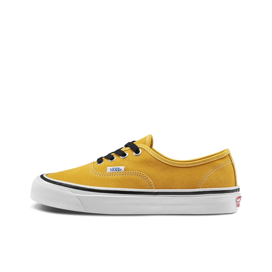推荐商品：Vans/范斯 Authentic 潮流休闲 轻便舒适 防滑耐磨 百搭运动 复古 板鞋 安纳海姆/黄色翻毛