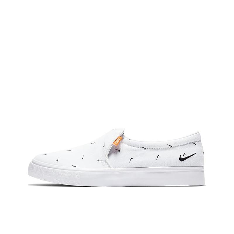 推荐商品：Nike Court Royale AC Slip-On 时尚百搭 舒适轻便 休闲一脚蹬 防滑 板鞋 斑点/白色