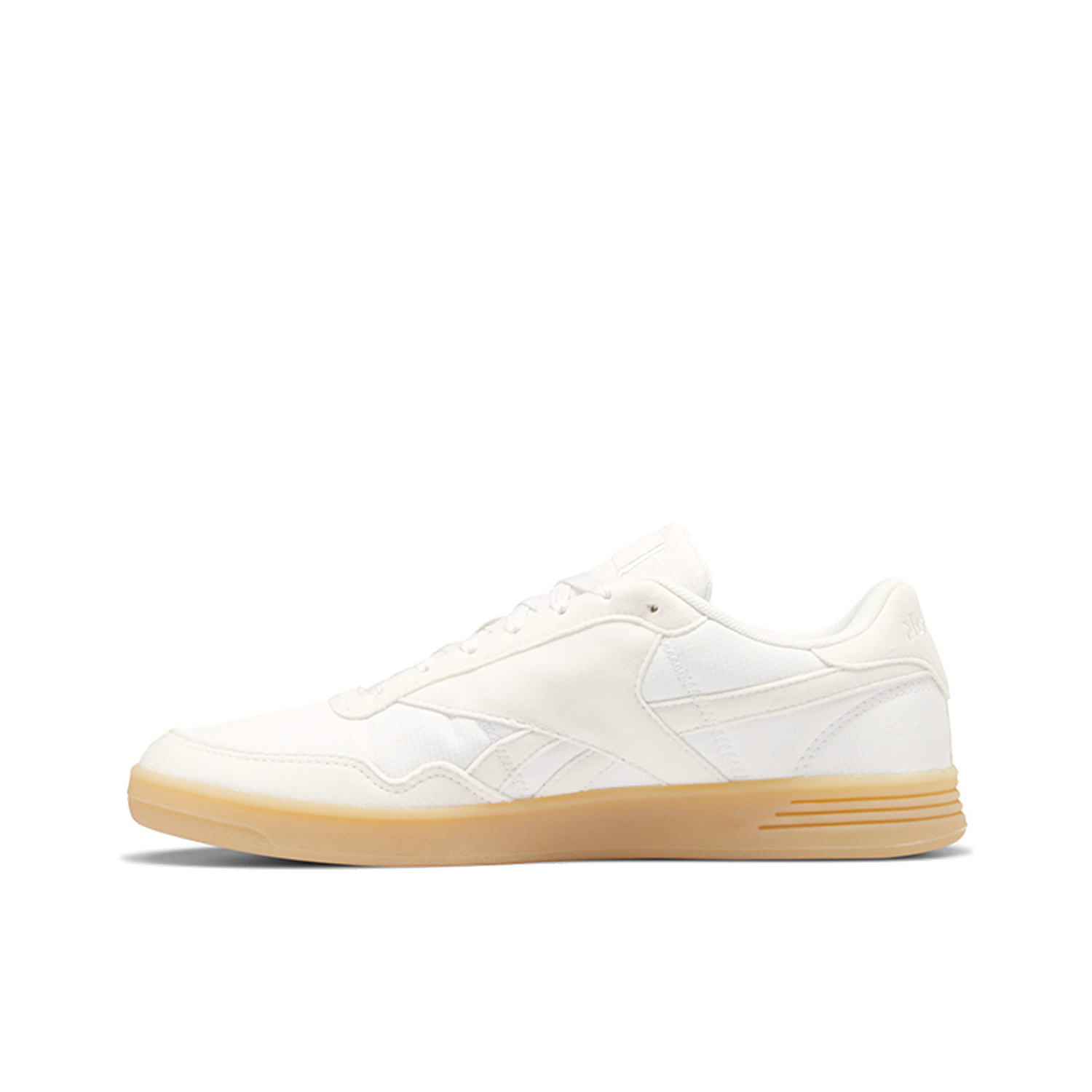 推荐商品：Reebok/锐步 Royal Techque 防滑耐磨 轻便 经典复古 舒适百搭 德训鞋 滑板鞋 白色/棕色