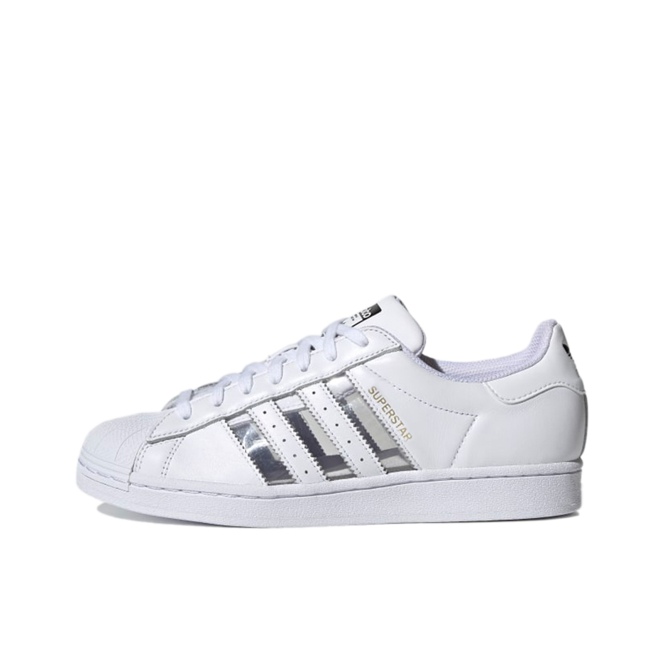 推荐商品：【宋雨琦同款】 adidas Originals Superstar 板鞋 轻便贝壳头薄底舒适百搭耐磨复古 白银色