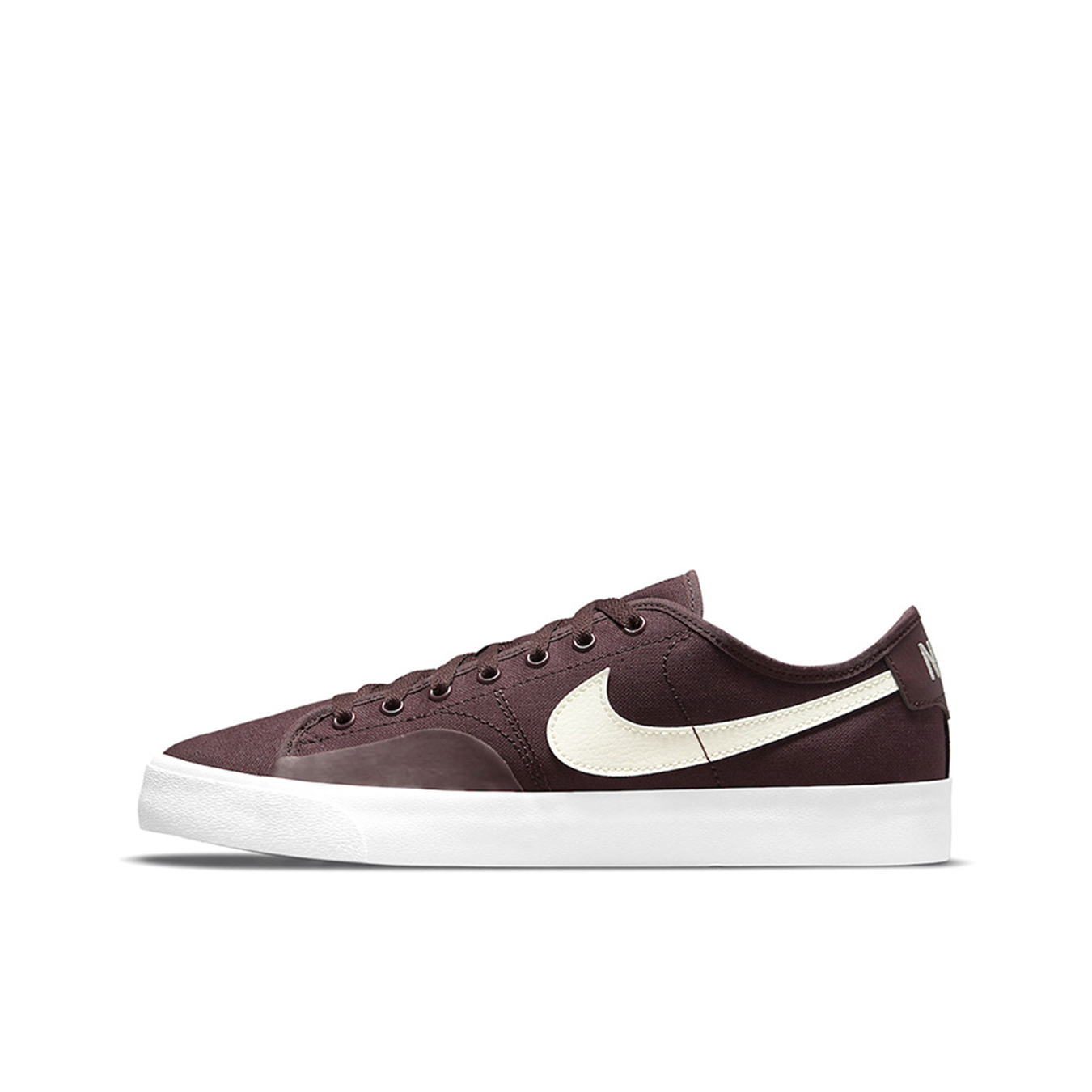 推荐商品：Nike SB Blazer Court 休闲 防滑耐磨 舒适透气 轻便 板鞋 Dark Wine 酒红/白色