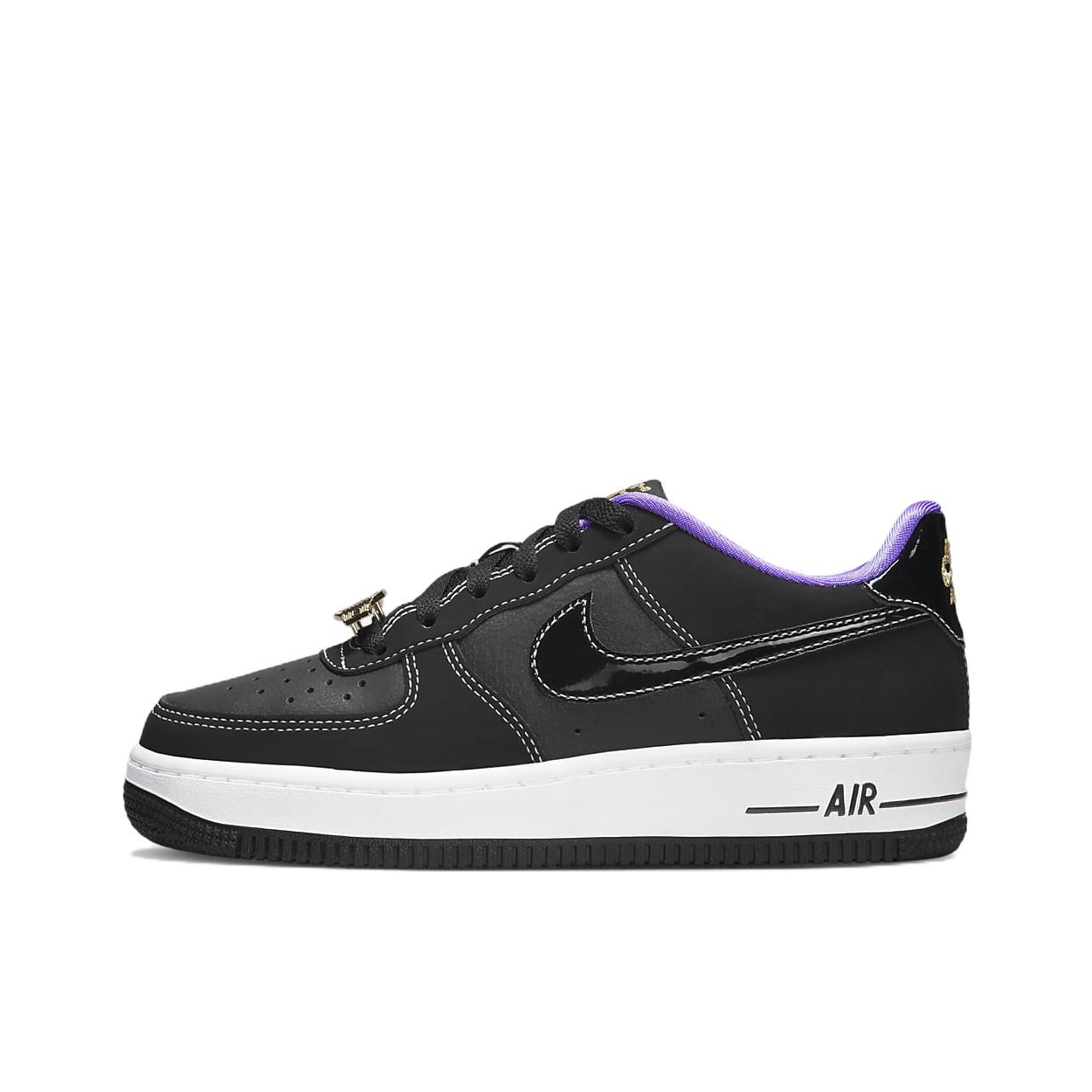 推荐商品：Nike Air Force 1 空军一号 板鞋 轻便舒适百搭耐磨防滑复古 GS/黑色/铁灰色/白色