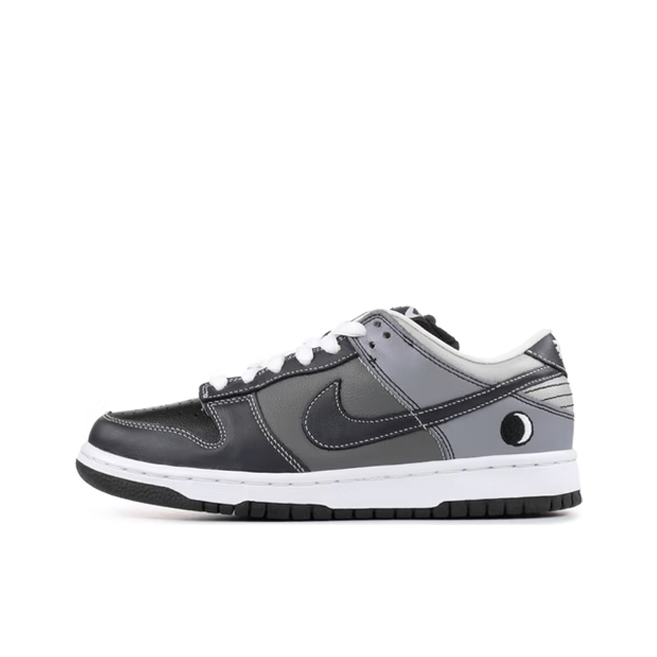 推荐商品：Nike Dunk 板鞋 经典复古百搭 SB/月食/黑色/灰色