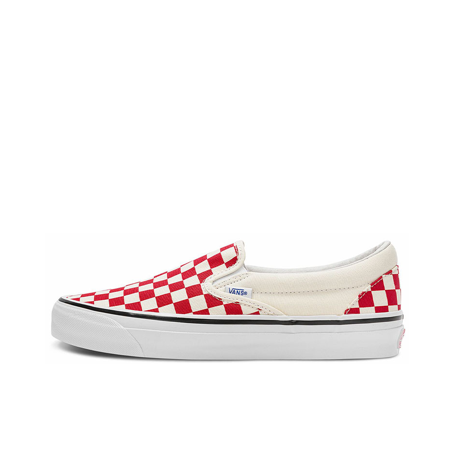 推荐商品：Vans/范斯 Classic Slip-on 防滑 简约 棋盘格 一脚蹬 百搭 休闲 帆布鞋 白色/红色