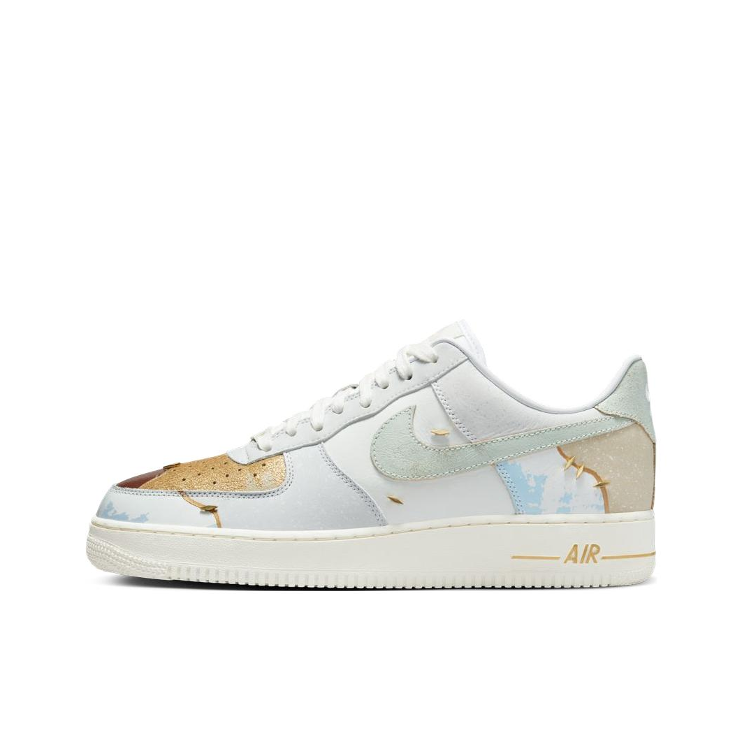 推荐商品：Nike Air Force 1 空军一号 板鞋 轻便舒适百搭耐磨防滑复古 白色/棕色/鸳鸯