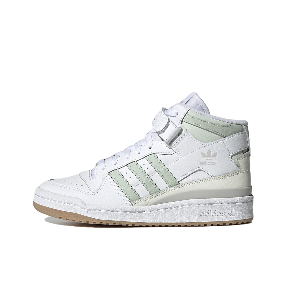 推荐商品：adidas Originals Forum 板鞋 轻便复古防滑时尚魔术贴篮球风薄底包裹性 纯白/青绿
