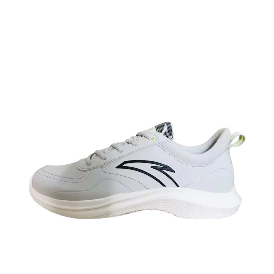 推荐商品：安踏 跑鞋 透气软底 一度灰/黑色