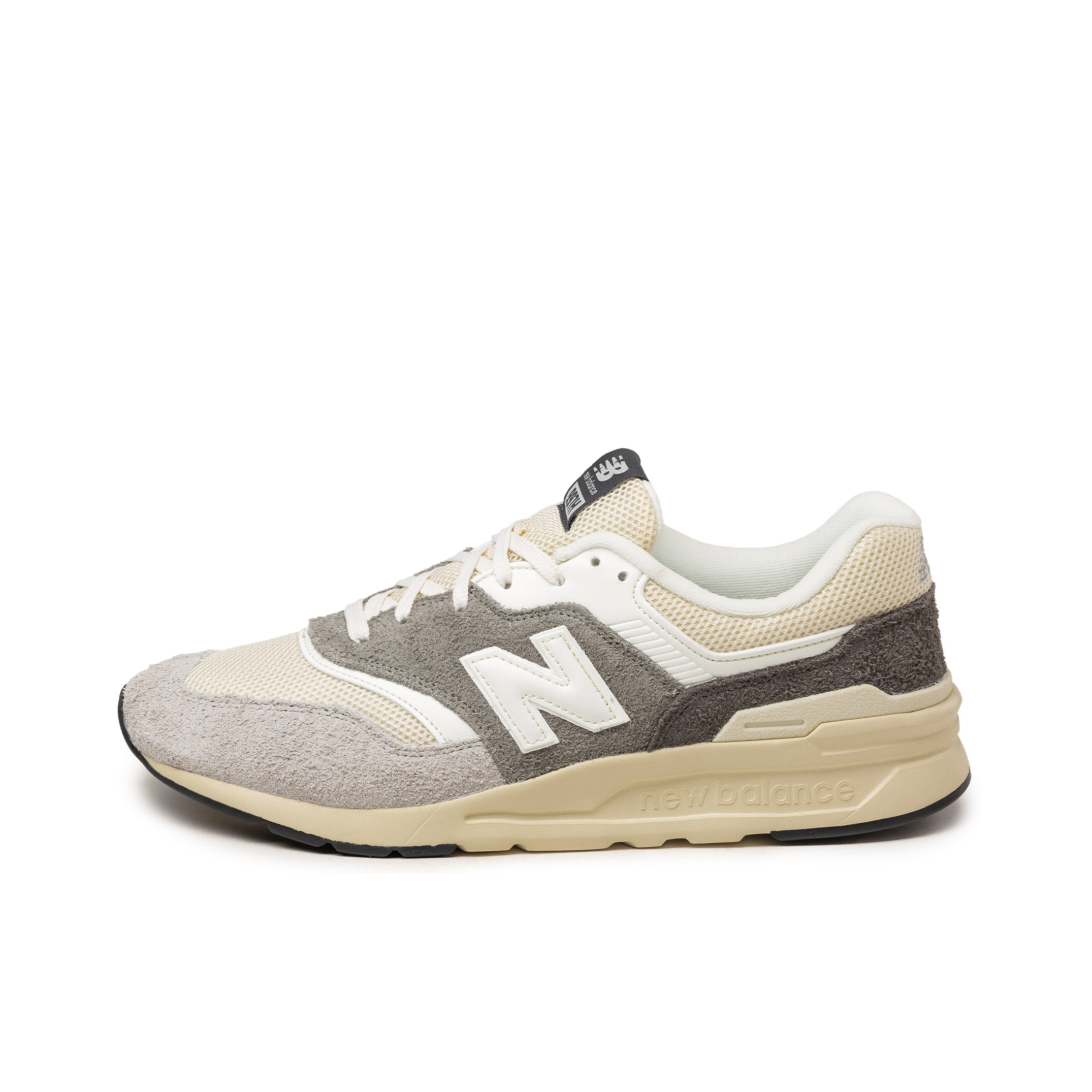 推荐商品：New Balance 997 时尚复古 防滑耐磨 透气舒适 运动休闲鞋 灰色/米白/浅棕