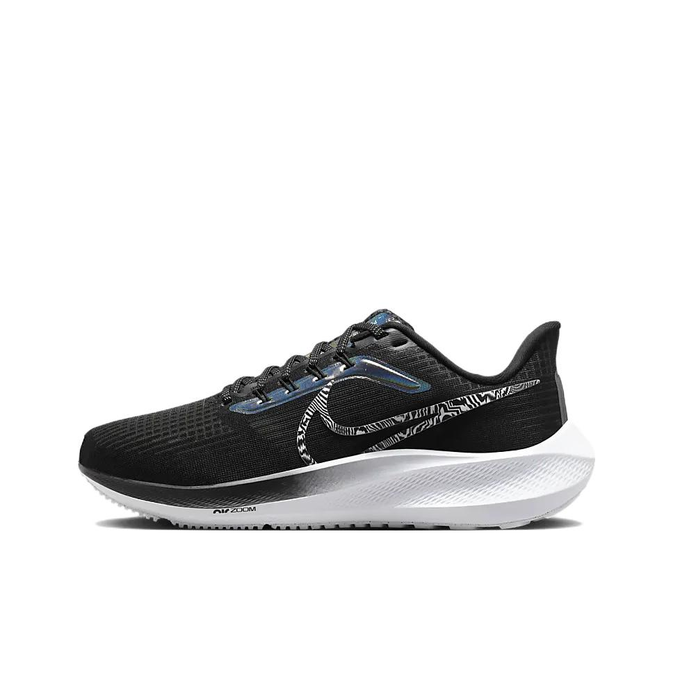 推荐商品：Nike Air Zoom Pegasus 39 跑鞋 缓震轻质网面透气马拉松回弹织物运动圆头包裹性支撑 女款/黑色/白色/蓝色