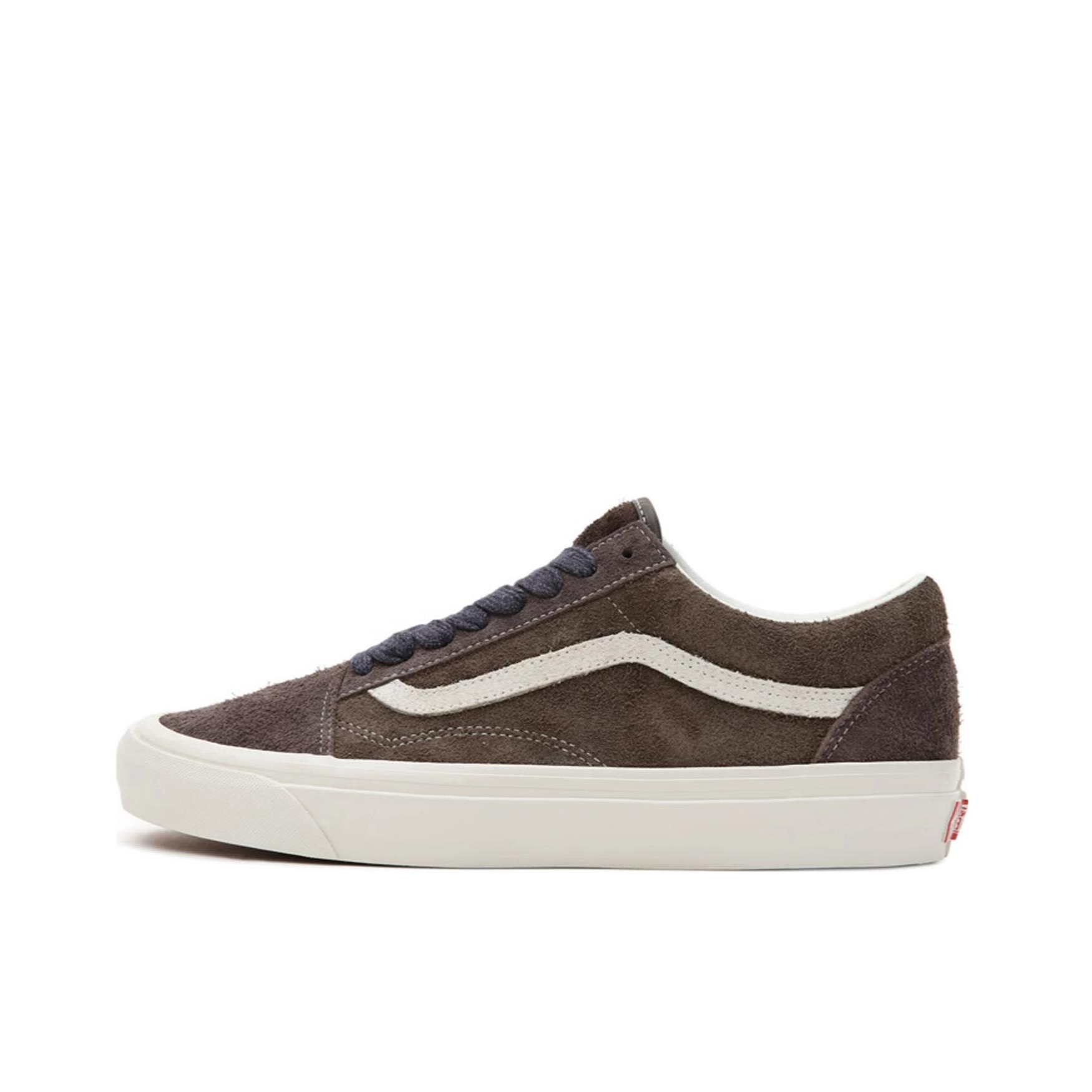 推荐商品：Vans/范斯 Style 36 滑板鞋 板鞋 舒适轻便防滑耐磨复古百搭帆布拼接防水运动 深棕/白色