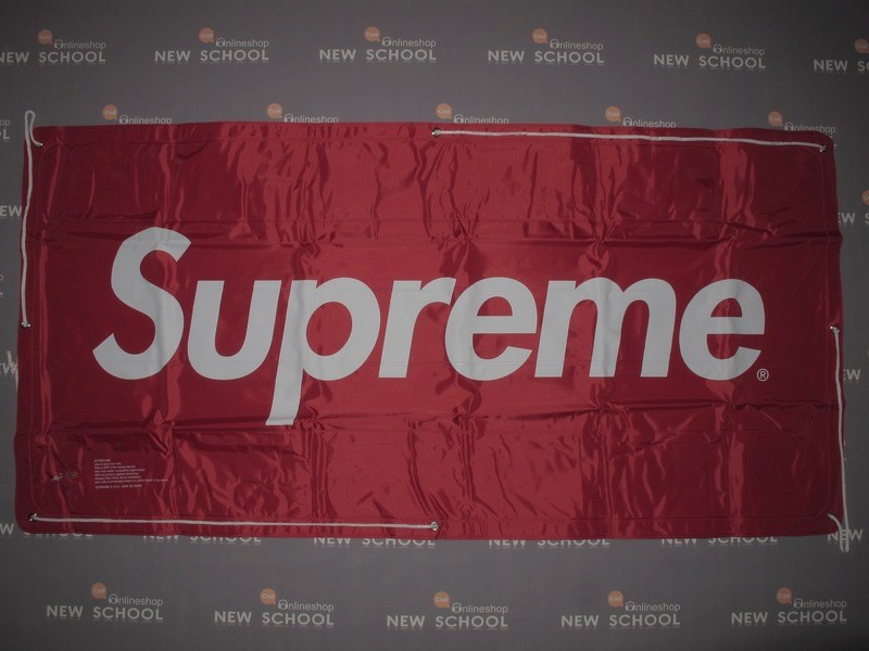 supreme inflatable raft box logo 正品代购 红标 充气 气阀来自