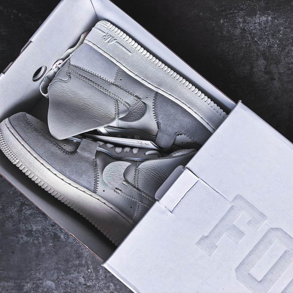 adidas,Air Jordan,Nike  黑紫脚趾 AJ1 没发就涨小两千！球鞋旺季买鞋怎么这么贵！