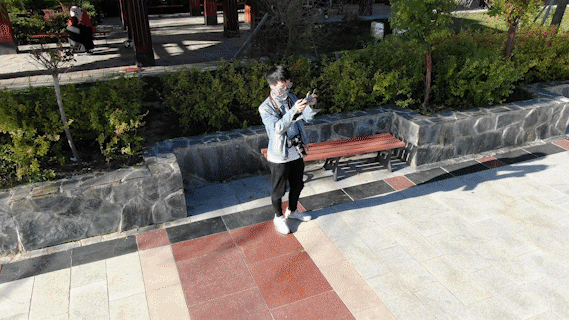 希区柯克式变焦展示 希区柯克式变焦展示