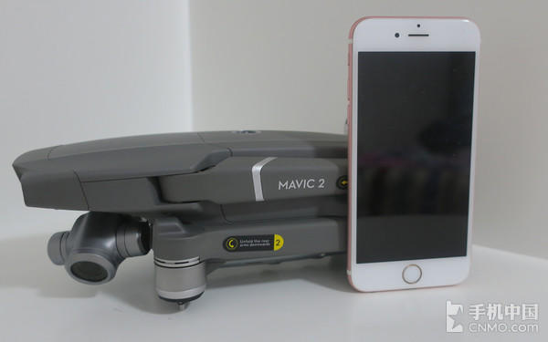 大疆Mavic 2 大小参考iPhone 6s 大疆Mavic 2 大小参考iPhone 6s