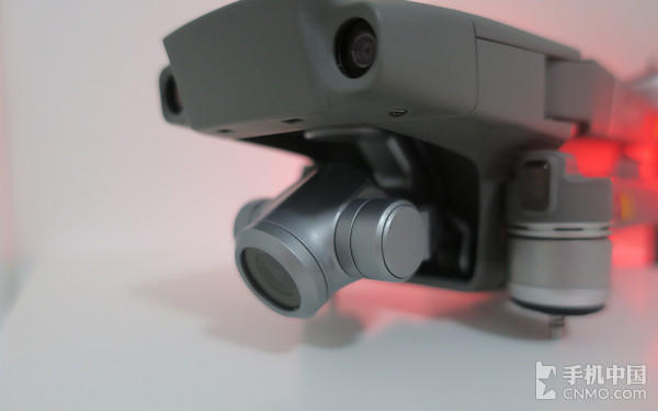 大疆Mavic 2三轴稳定器云台 可见前视觉传感系统 大疆Mavic 2三轴稳定器云台 可见前视觉传感系统