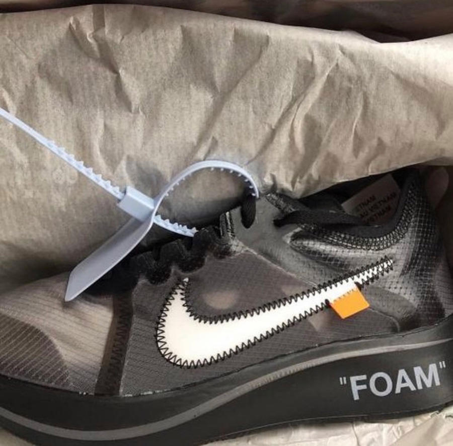 AJ4588,OFF-WHITE,Nike,Zoom Fly  新品轮番亮相！本月还有两双 OFF-WHITE x Zoom Fly SP！