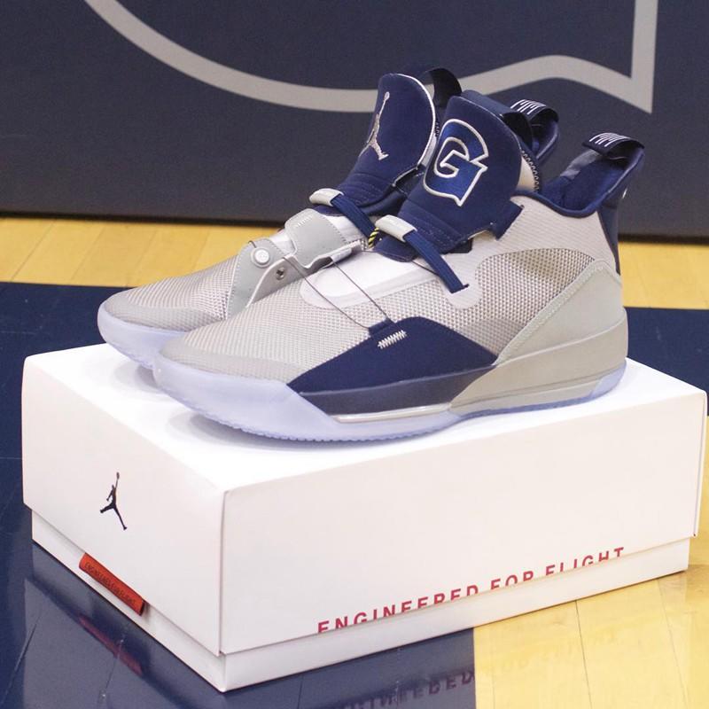 Jordan Brand,Air Jordan 33,Geo 来自首府的劲旅!Air Jordan 33 乔治城大学 PE 与队服曝光 Jordan Brand,Air Jordan 33,Geo 来自首府的劲旅!Air Jordan 33 乔治城大学 PE 与队服曝光