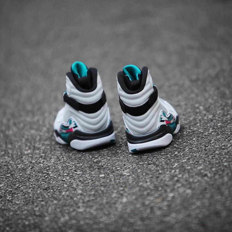 Jordan Brand,Air Jordan 8,Sout 实物美图欣赏!Air Jordan 8 全新南海岸配色本月发售 Jordan Brand,Air Jordan 8,Sout 实物美图欣赏!Air Jordan 8 全新南海岸配色本月发售